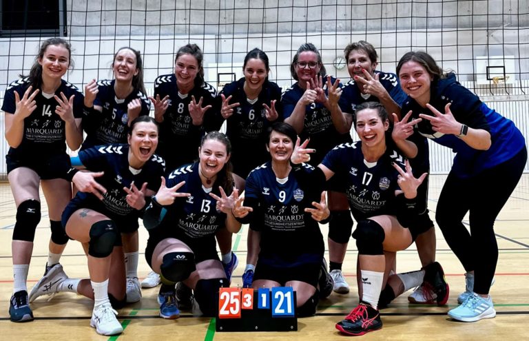 Die Plattlinger Volleyballerinnen schnappen sich nun endlich sechs Punkte an einem Spieltag