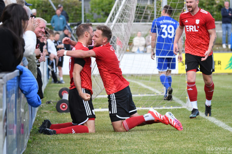 Der SV Deggenau holt sich die Vize-Meisterschaft und darf in die Relegation