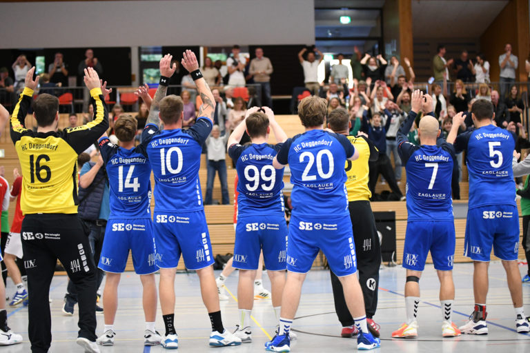 HCD-Handballer holen mit Rumpftruppe wichtige Punkte in Waldkraiburg
