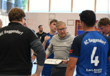 HC Deggendorf will den Anschluss an die Spitze nicht verlieren